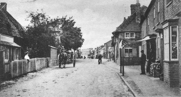 High Street looking north